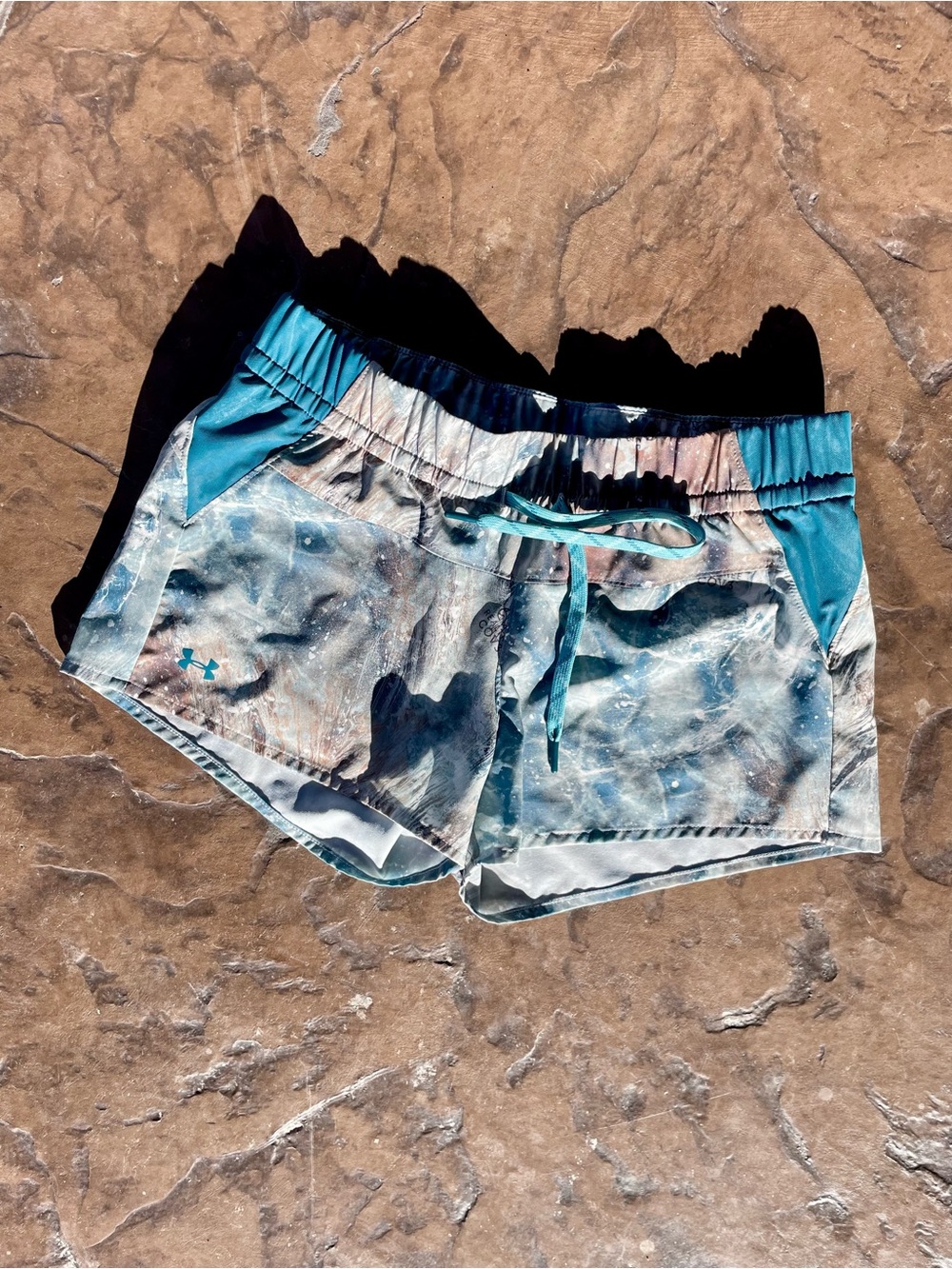 Under Armour Women’s Teal and Light Blue Marble Athletic Shorts
